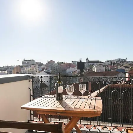 Apartment Spacious In Rato With Terrace Lissabon